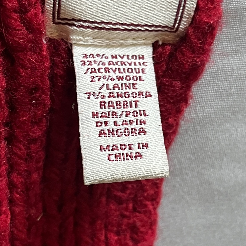 Abercrombie & Fitch Red Knit Scarf with Logo - NWOT - Picture 4 of 4